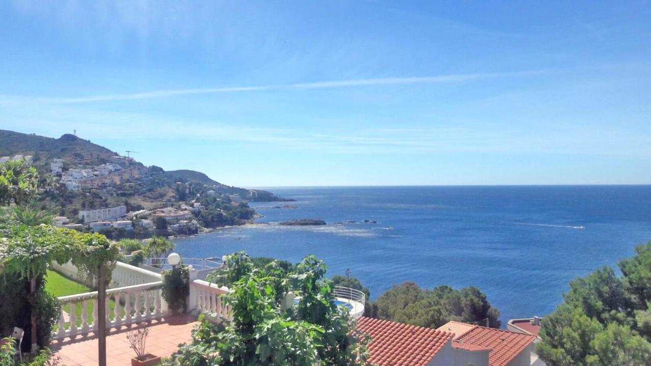 רוזס Amazing Seaview Apartment With Terrace & Parking - Casa Artevida מראה חיצוני תמונה