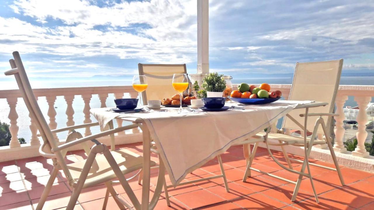 רוזס Amazing Seaview Apartment With Terrace & Parking - Casa Artevida מראה חיצוני תמונה